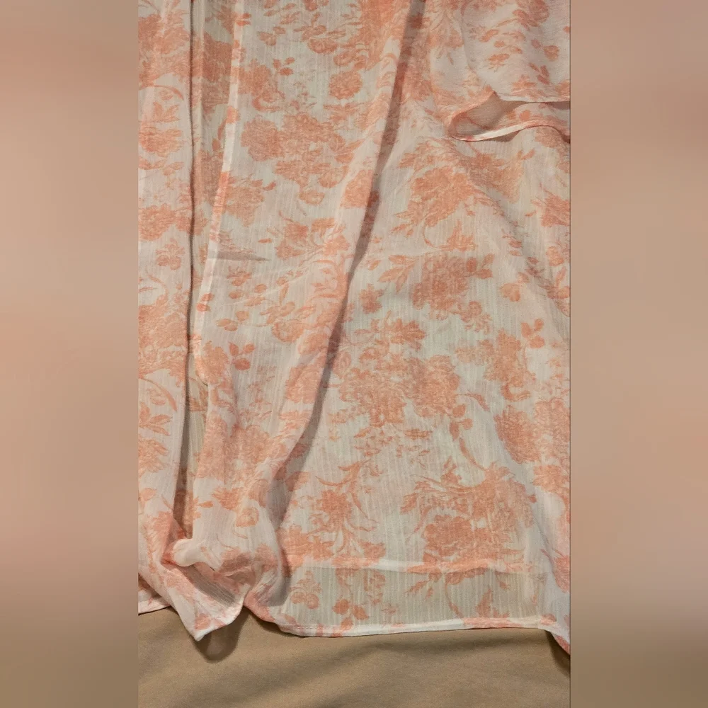 Aerie Pink‎ Ciffon Cape - Picture 9 of 9